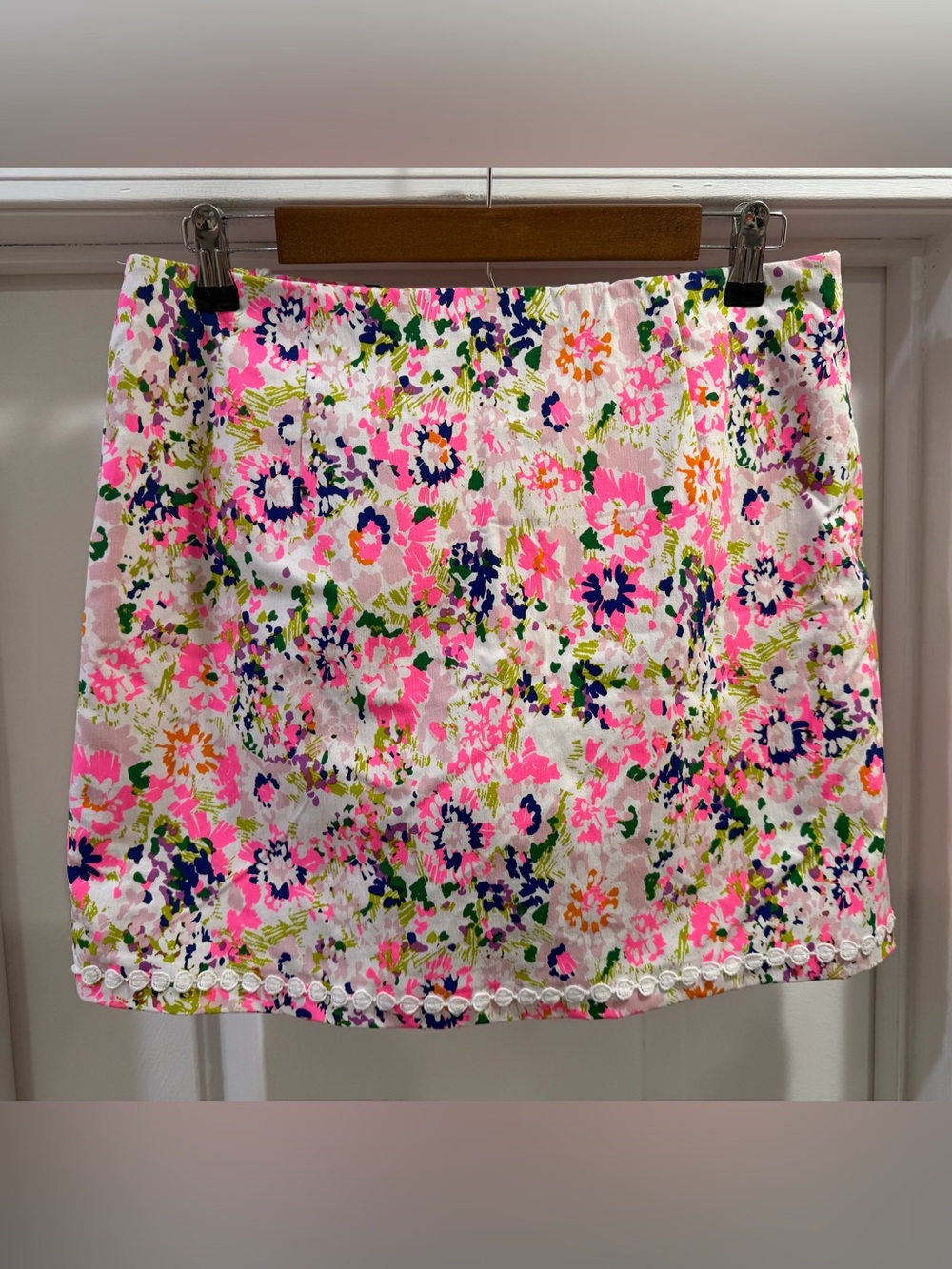 Crown & Ivy Floral Pull-On Skort Skirt Size 8